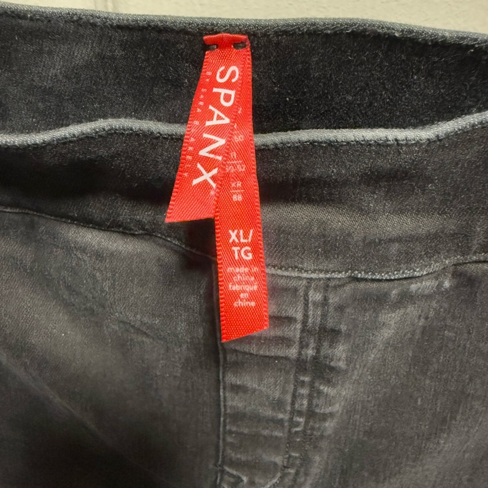 SPANX Black Pull-On Skinny Jeans - Picture 2 of 7